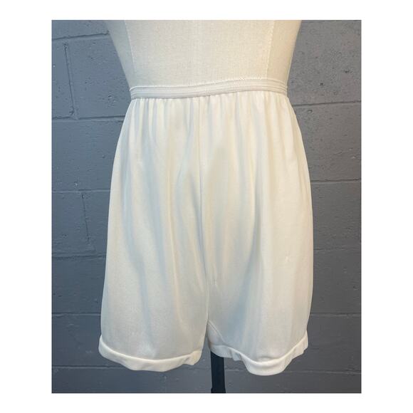 Vintage 1950s Sheer White Nylon Taps Shorts Underwear Medium - Picture 7 of 10
